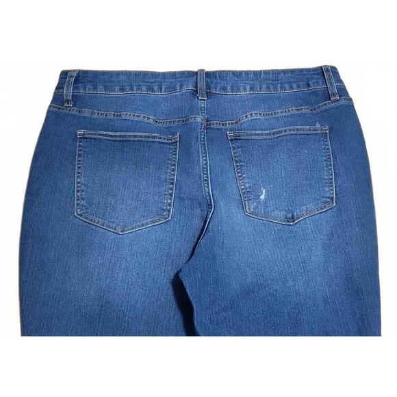 Terra Sky Medium Wash Skinny Denim Cuffed Capri Plus 16W - Picture 4 of 8